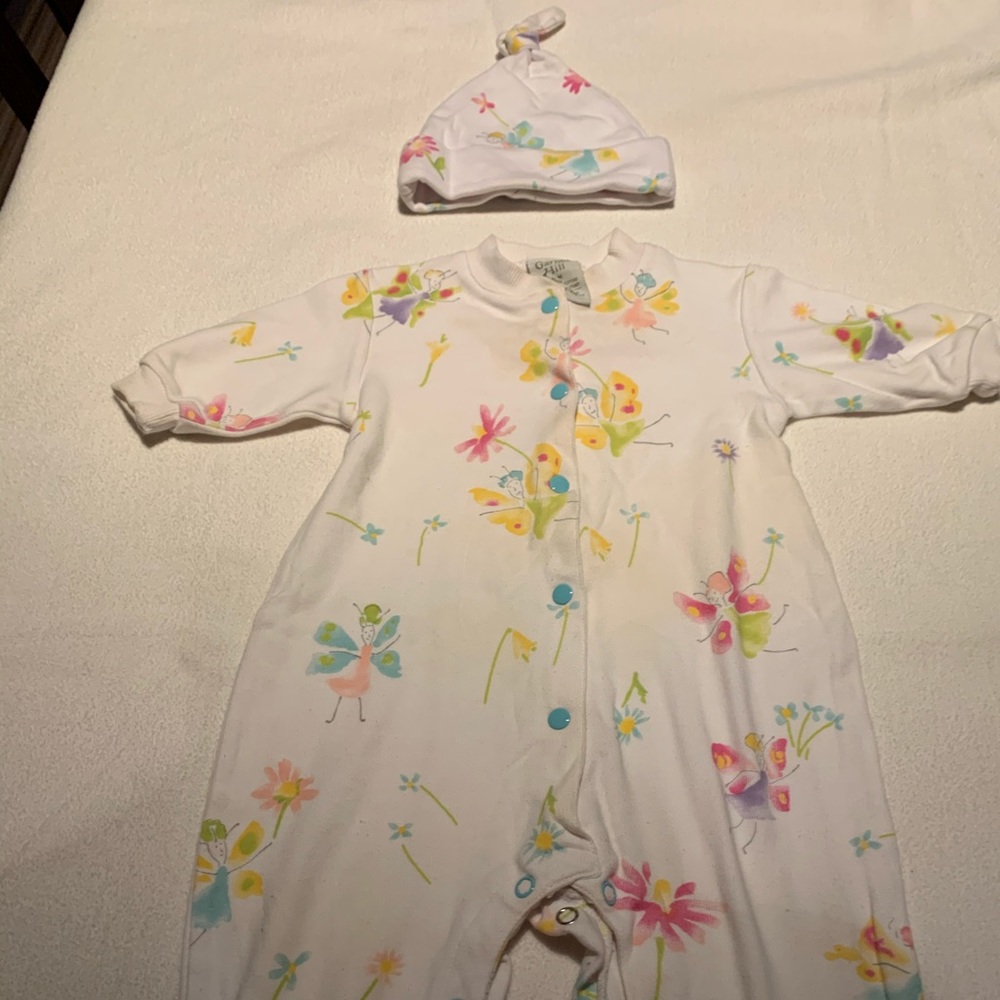 Garnet Hill 100% cotton onesie with matching cap